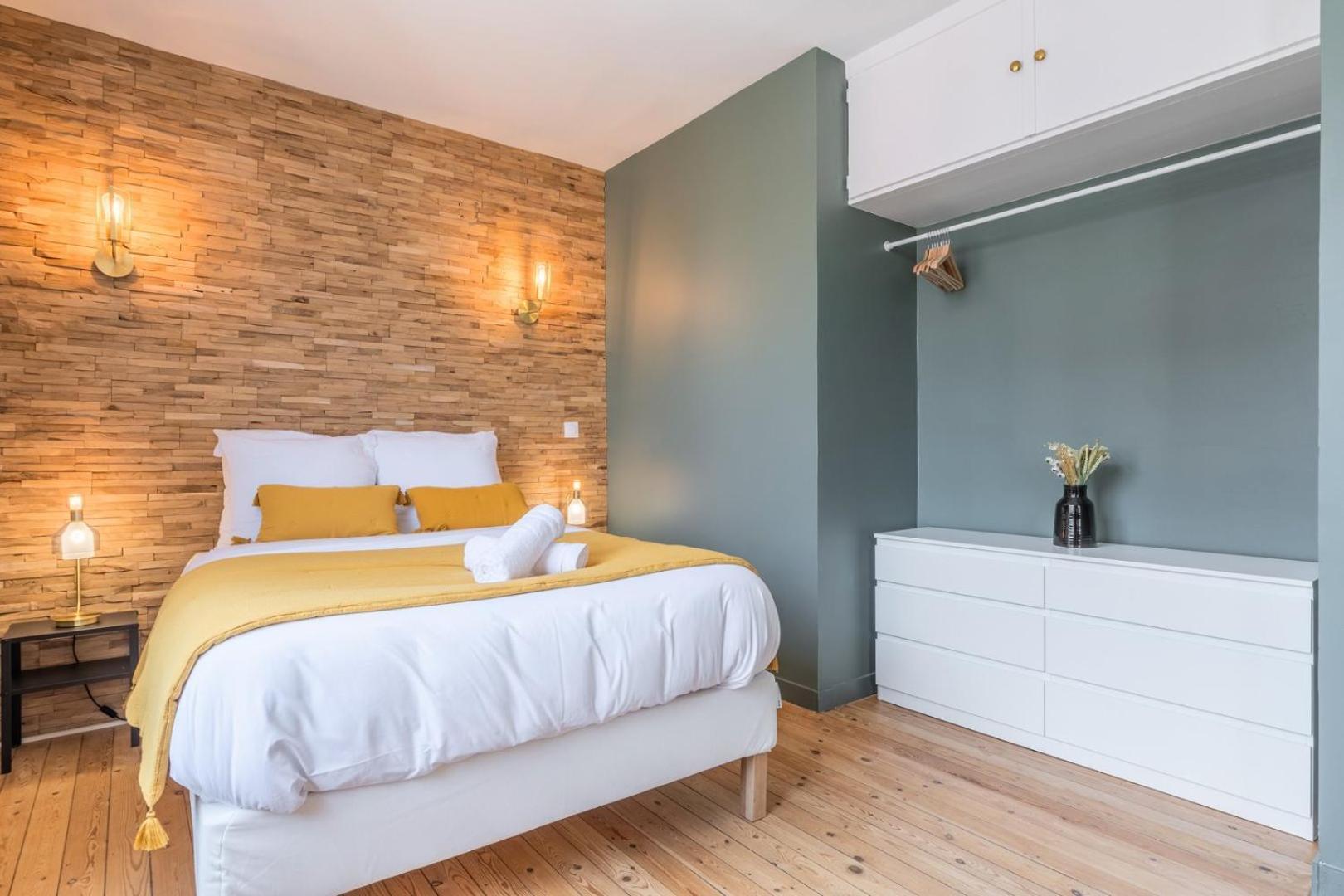 Charming 2 Bedroom Apartment - Old Лил Екстериор снимка